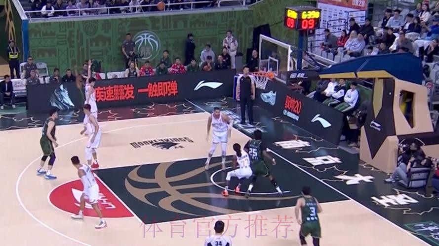 汉兹首秀亮眼 南京主场大胜深圳 汉兹首秀亮眼 南京主场大胜深圳